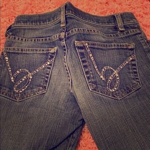 Bebe jeans with stone design on back pockets